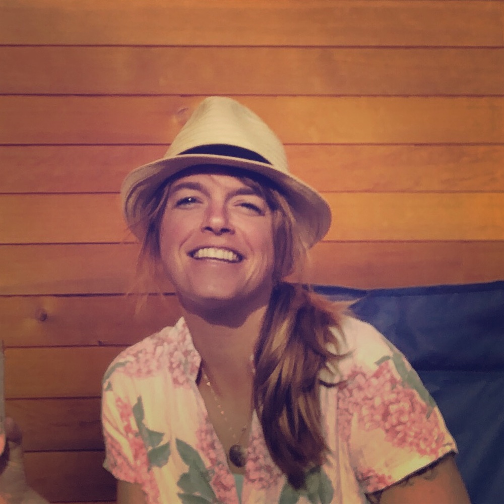 Meet your Posher, Christy